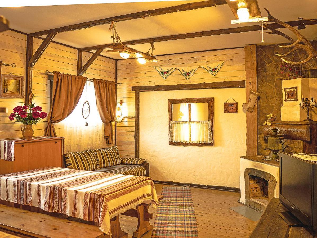 Usadba Belovezhskoye Pomestye Hotel Каменюки Екстериор снимка