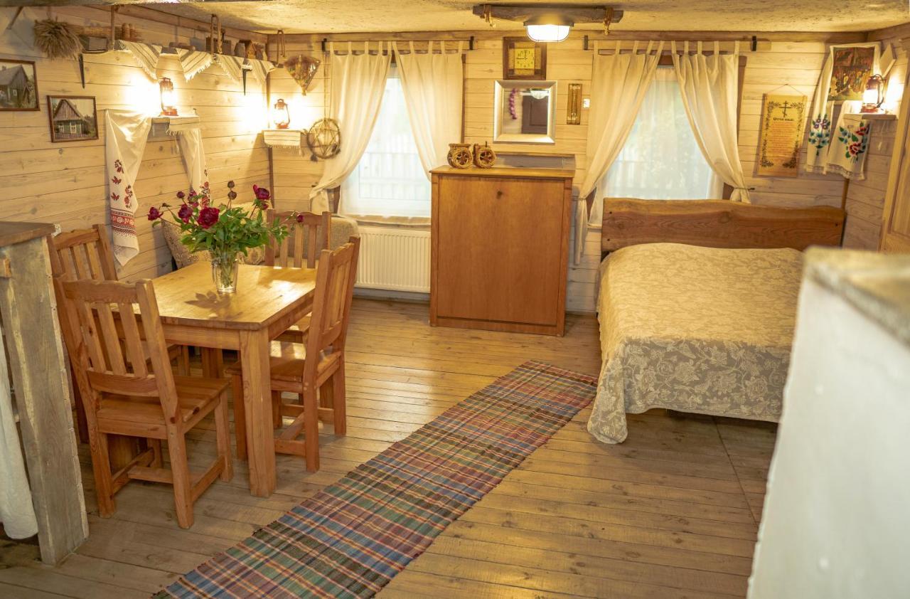 Usadba Belovezhskoye Pomestye Hotel Каменюки Екстериор снимка