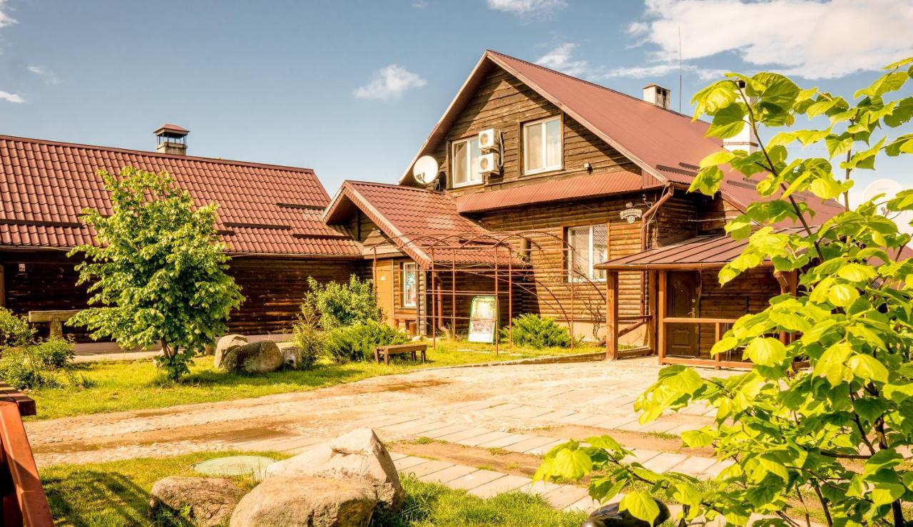Usadba Belovezhskoye Pomestye Hotel Каменюки Екстериор снимка