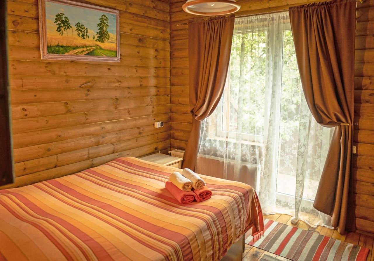 Usadba Belovezhskoye Pomestye Hotel Каменюки Екстериор снимка