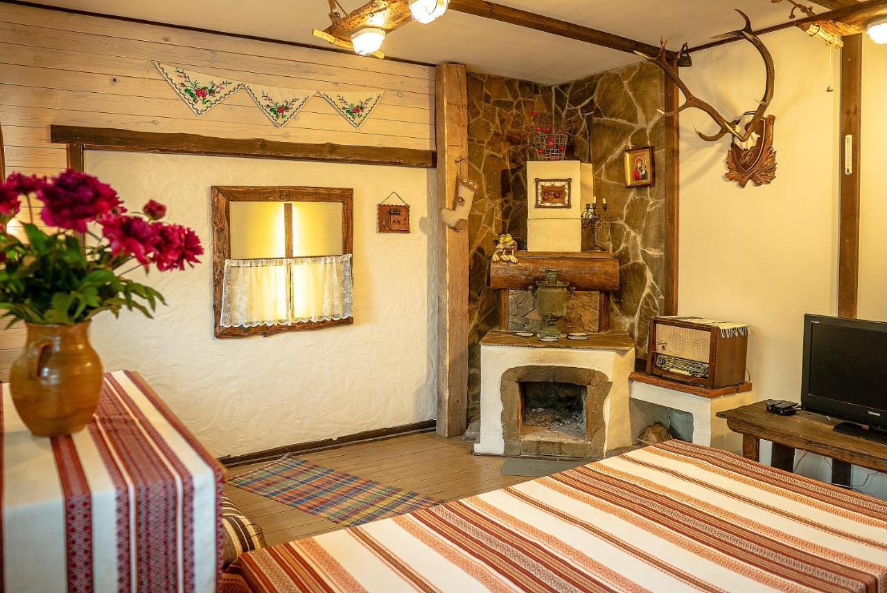 Usadba Belovezhskoye Pomestye Hotel Каменюки Екстериор снимка