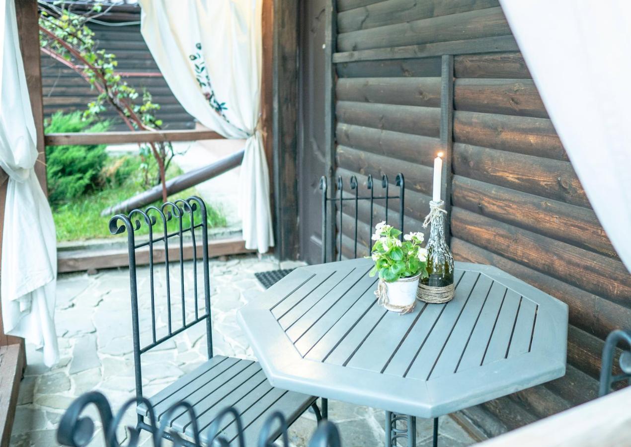 Usadba Belovezhskoye Pomestye Hotel Каменюки Екстериор снимка