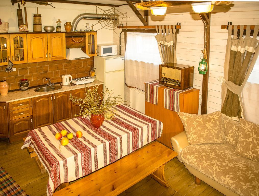 Usadba Belovezhskoye Pomestye Hotel Каменюки Екстериор снимка