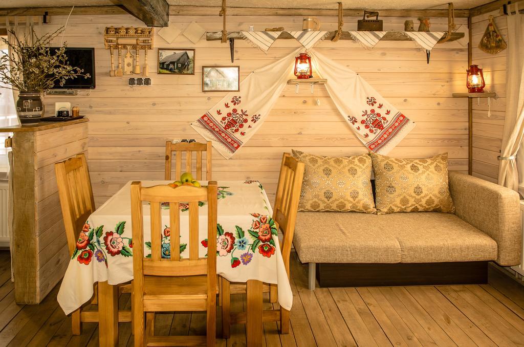 Usadba Belovezhskoye Pomestye Hotel Каменюки Екстериор снимка