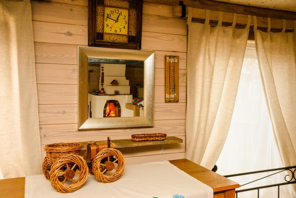 Usadba Belovezhskoye Pomestye Hotel Каменюки Екстериор снимка